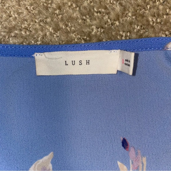 LUSH Floral Dress - Picture 3 of 3